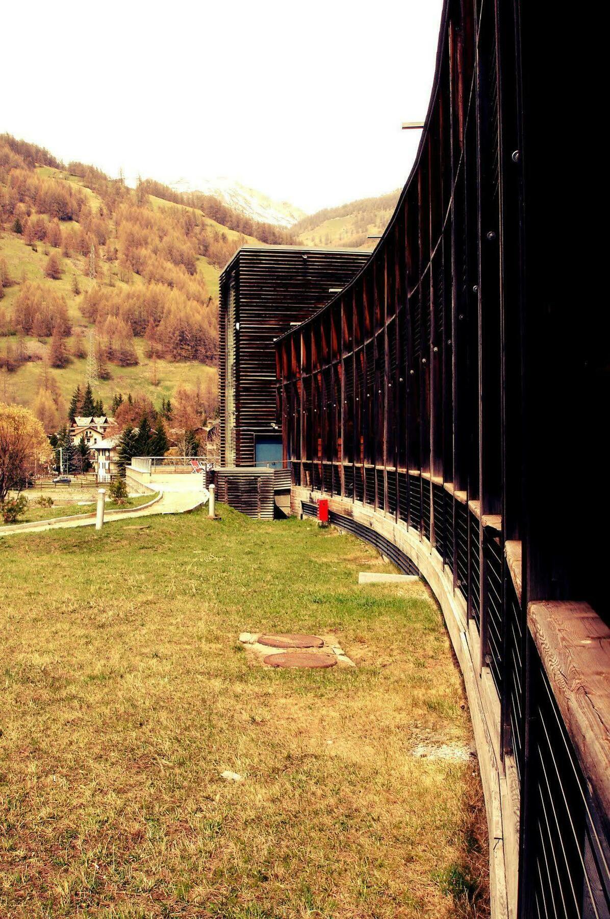Pragelato Ski Jumping Hotel プラジェラート エクステリア 写真